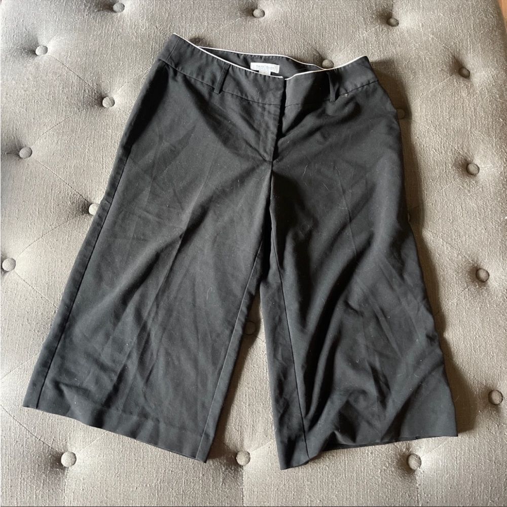 White House black market capri pants 12
